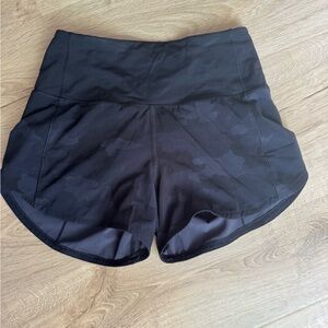 Lululemon High Rise Speed Up Short 4”